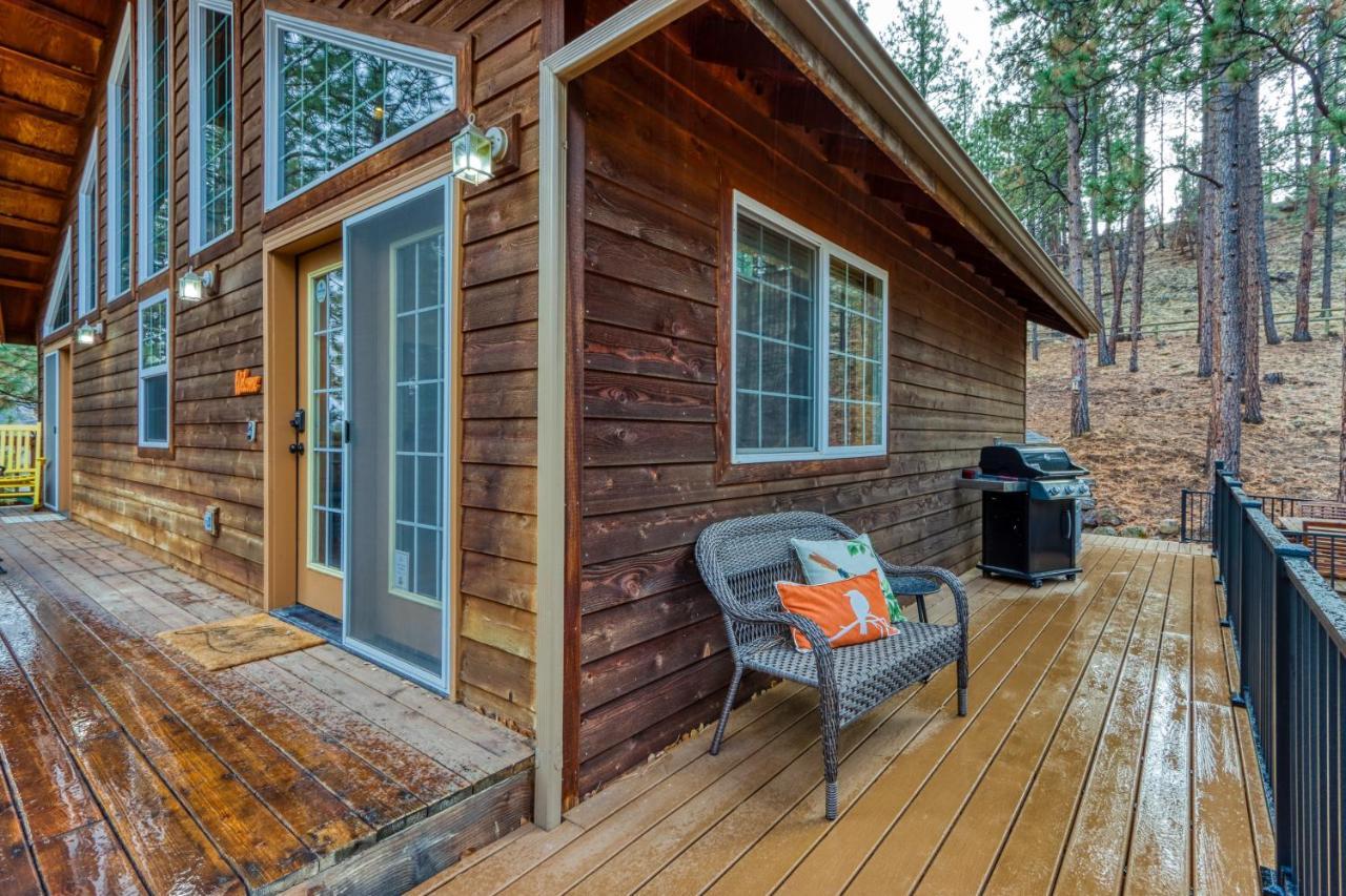 Camp Polk Lodge Сістерс Екстер'єр фото